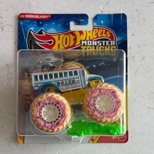 Hot Wheels Monster Trucks Dozen Delivery Toy 1:64 Scale Diecast